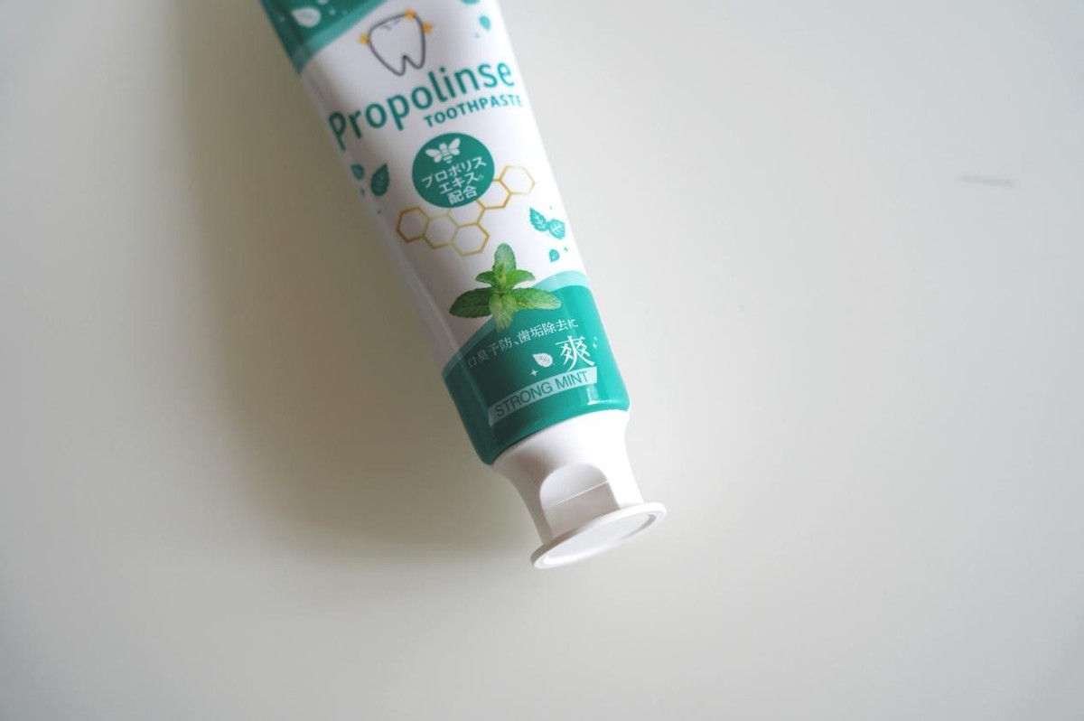 清洁牙齿去除口臭每天刷牙就能解决？比那氏蜂胶薄荷牙膏我得试试