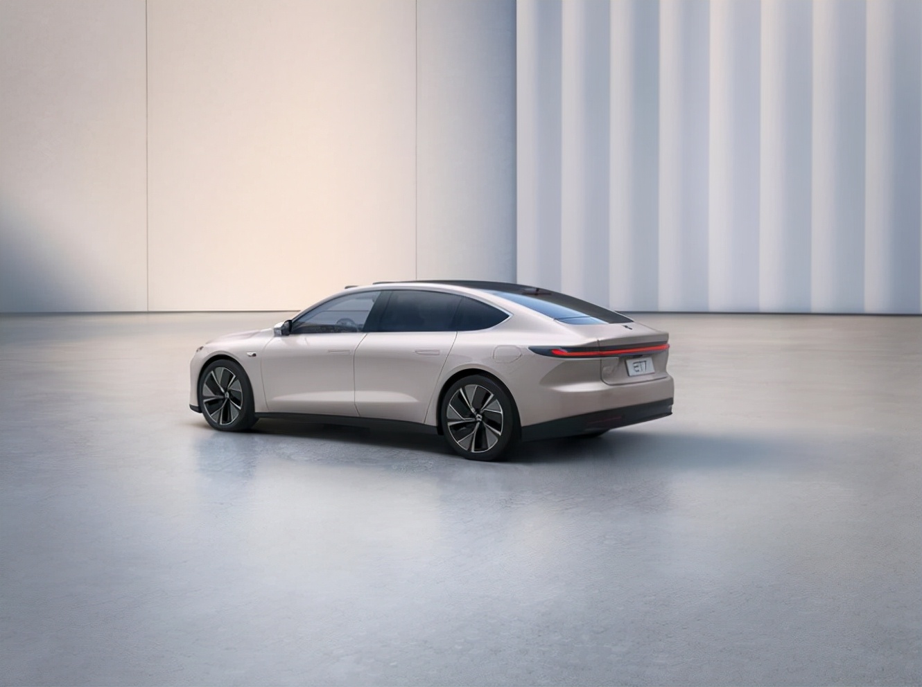 硬刚BBA? 蔚来ET7明年3月28日开启交付 补贴前44.8万起售