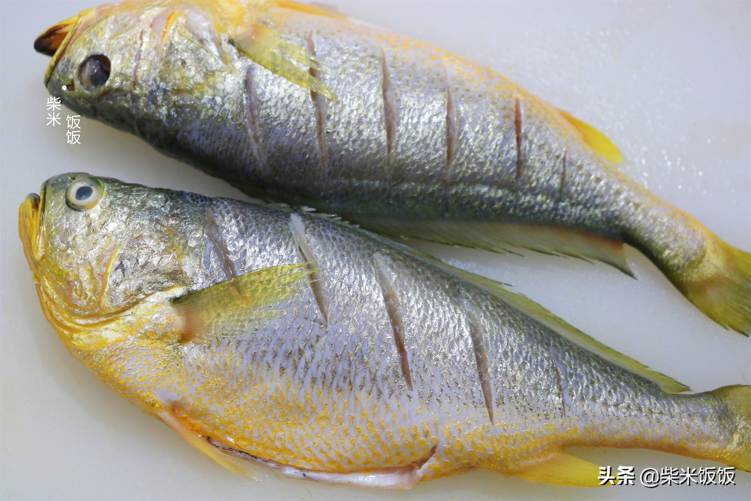 这种鱼，肉多刺少营养高，大火一蒸十分钟上桌，比红烧还好吃