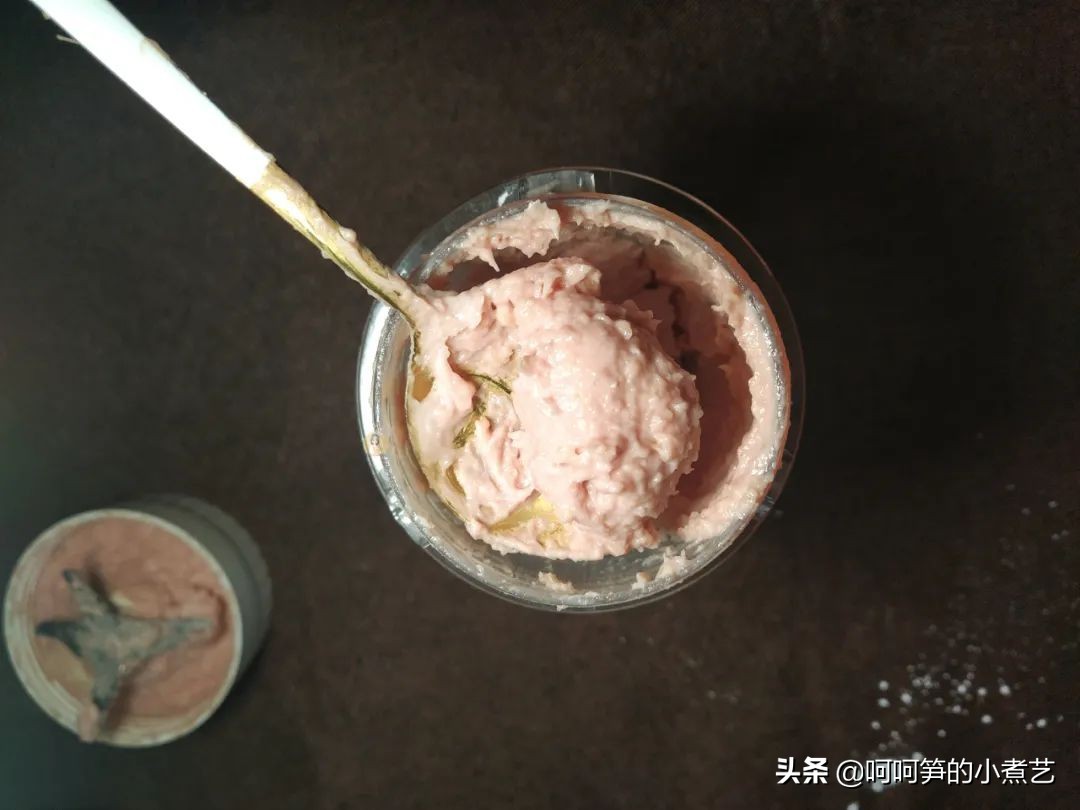 想吃牛肉丸不用买，教你在家自制牛肉丸，健康无添加，好吃又营养
