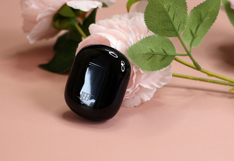 体验升级音质出色，JEET ONE墨黑升级版真无线耳机