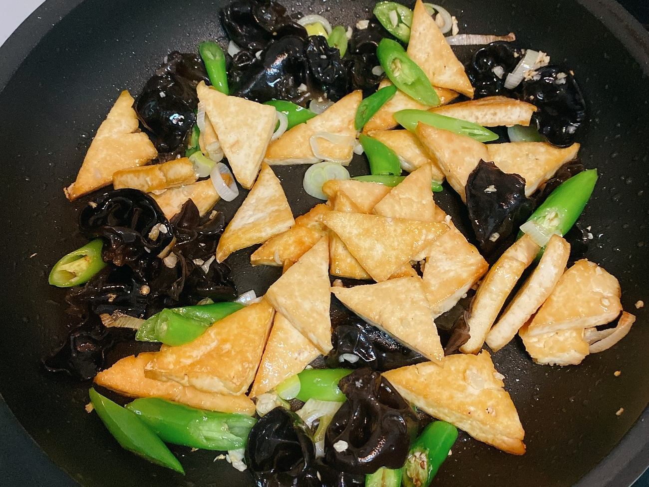 年夜飯必備的6道家常菜，鮮香美味，步驟簡單，學會了做給家人吃