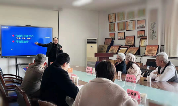 創(chuàng)新校企合作，傳承濮綢，發(fā)揚(yáng)百年絲綢文化