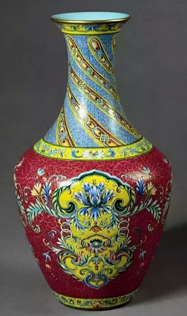 瓷器收藏人必看必懂的知识，瓷器老化痕迹鉴定百余条技巧