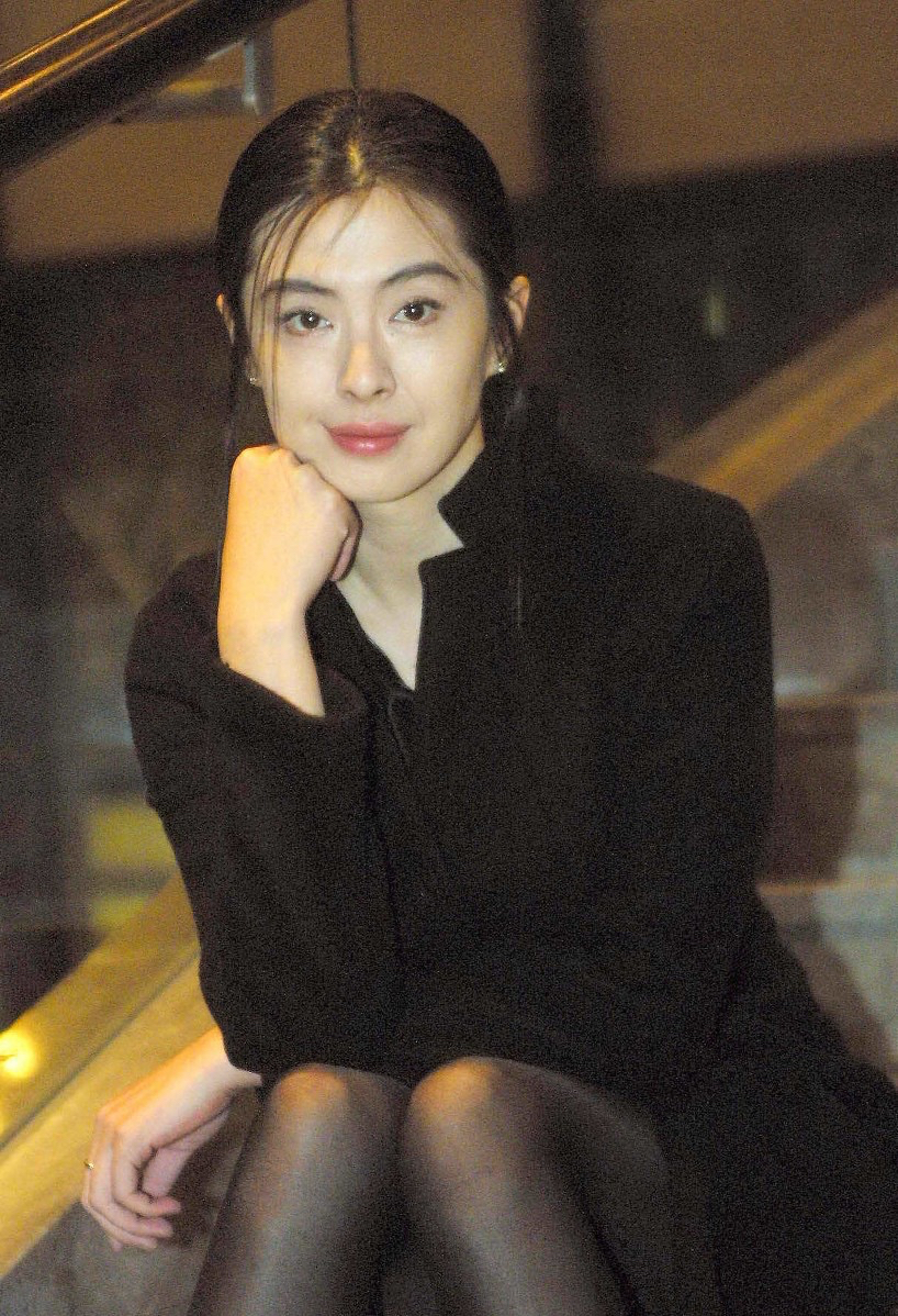 至今未婚的11位女明星，个个“风韵犹存”，最大62岁，最小43岁