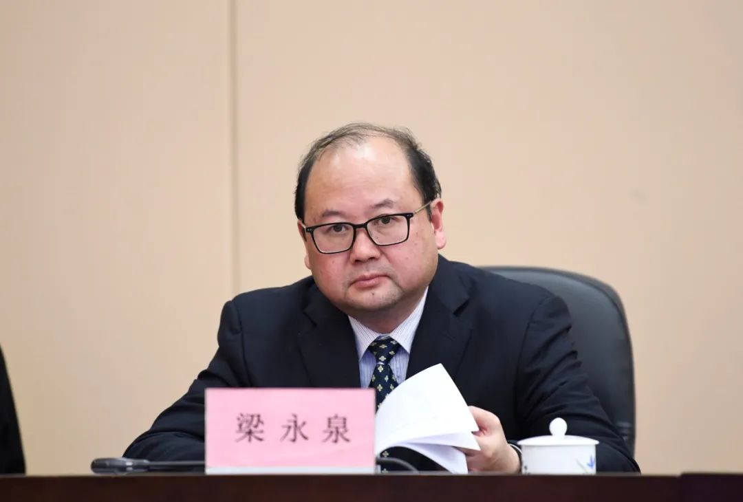 市五届人大常委会举行第五十次会议