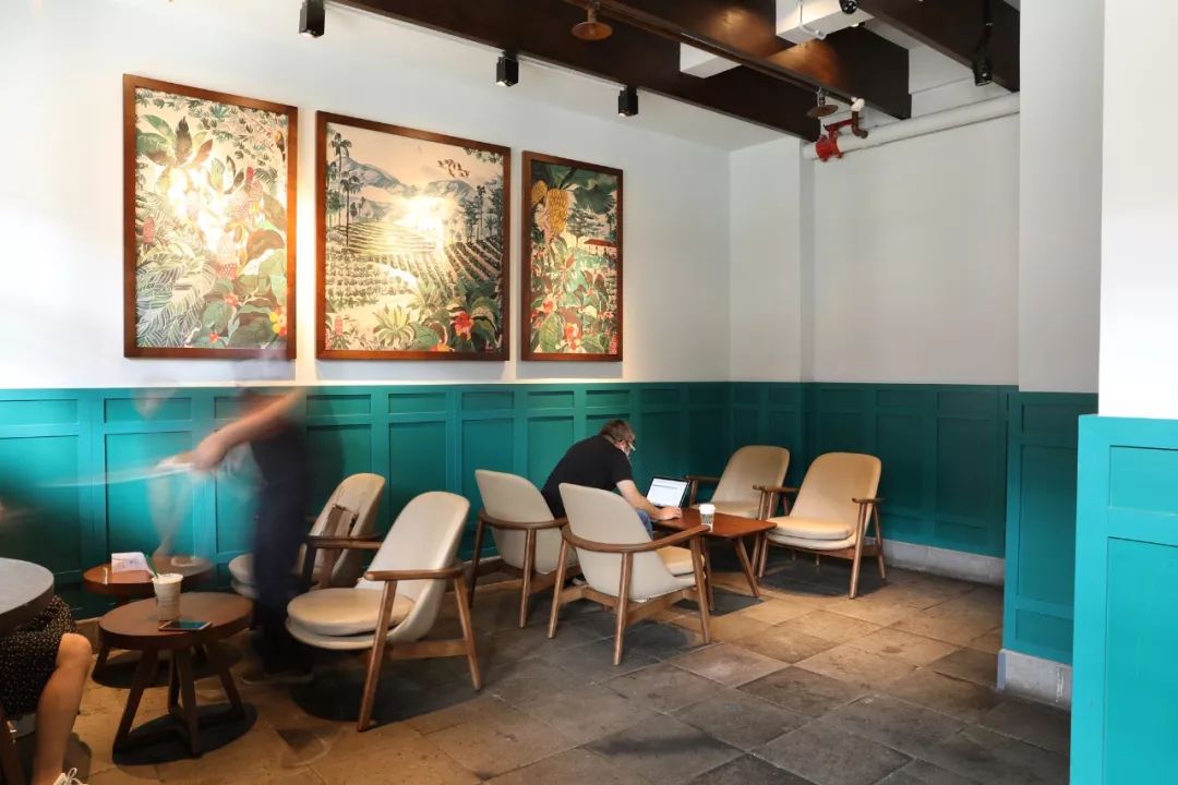 民国老银行与现代文明完美融合，星巴克玩出新高度