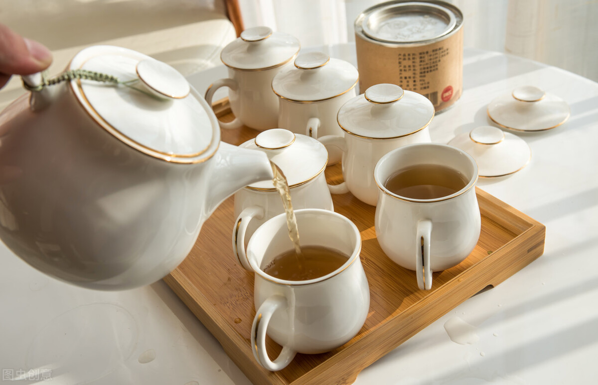 有没有搞错，喝茶不当会致癌？医生提醒：主要与3个喝茶习惯有关