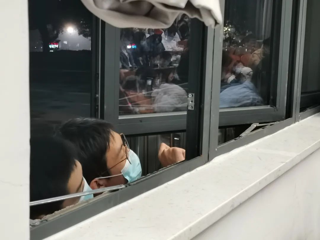 扒牆翻窗也要聽!武大戀愛講座第二彈出筆記了,PPT公開 找老婆 第7張-戀愛小秘書-娜米 扒牆翻窗也要聽!武大戀愛講座第二彈出筆記了,PPT公開 找老婆 第7張