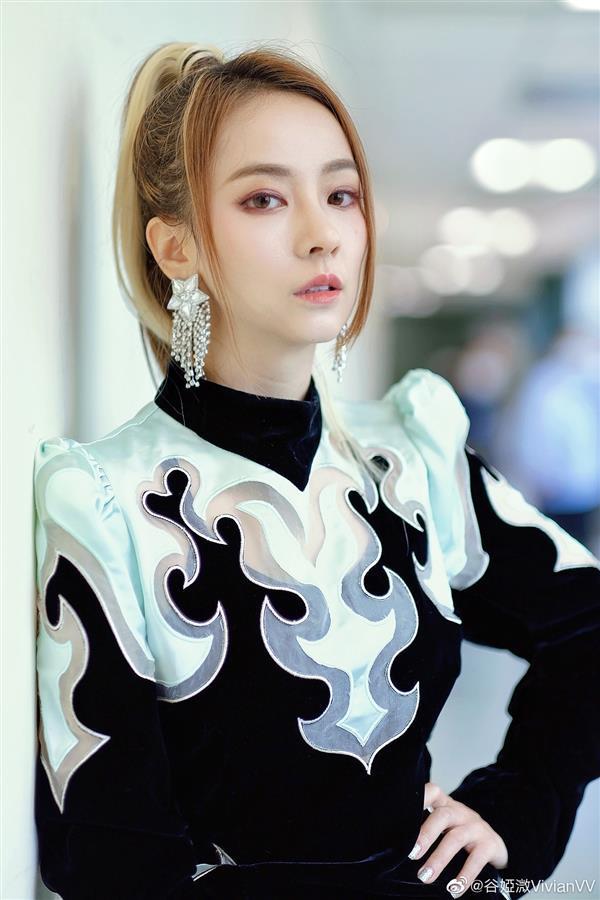 听过《今宵多珍重》《哭墙》？TVB热门剧集里的刷屏插曲，由武音毕业的女孩唱响