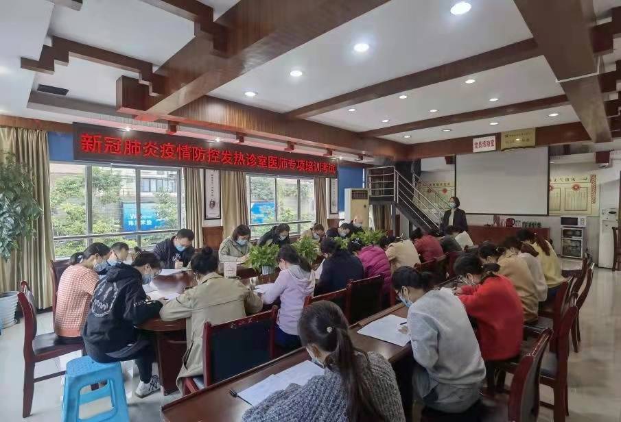 给力！党员突击队4小时完成10990人核酸检测