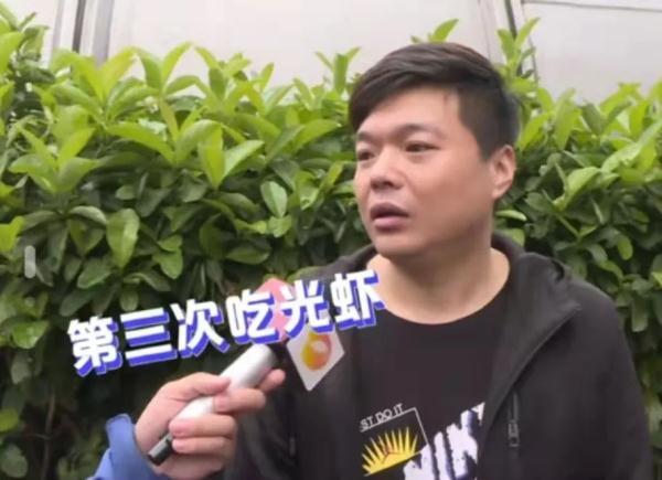 男子因太能吃被自助餐厅拉黑（长沙男子被自助餐厅拉黑）