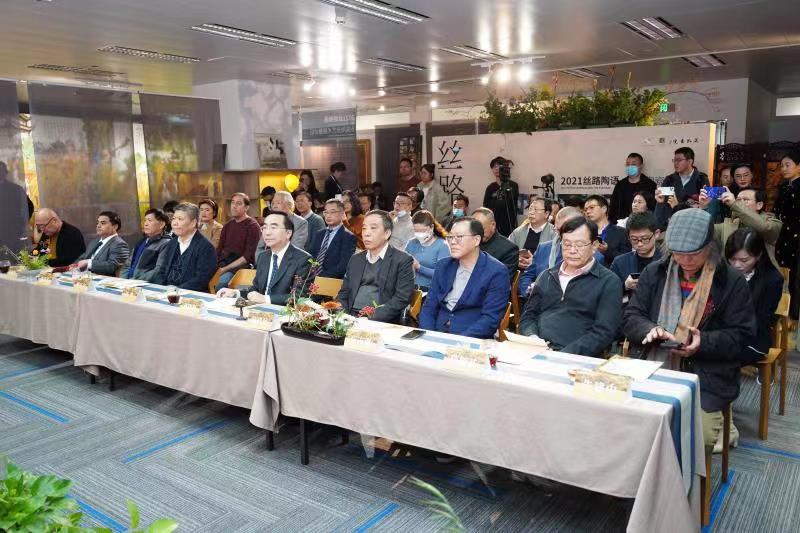 2021多国陶瓷艺术展举办，陶瓷为媒促进文化交流