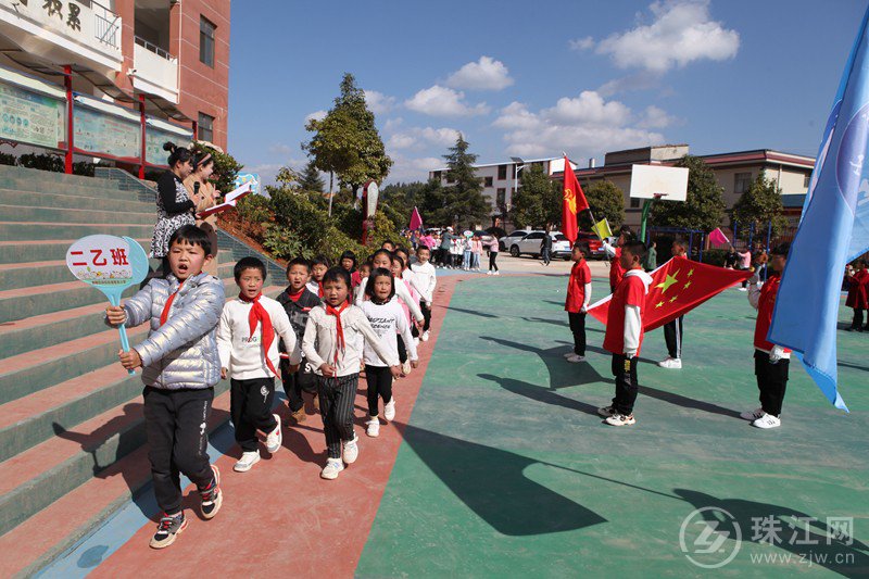 珠街街道青龙小学举行第三届体育艺术节(图4)