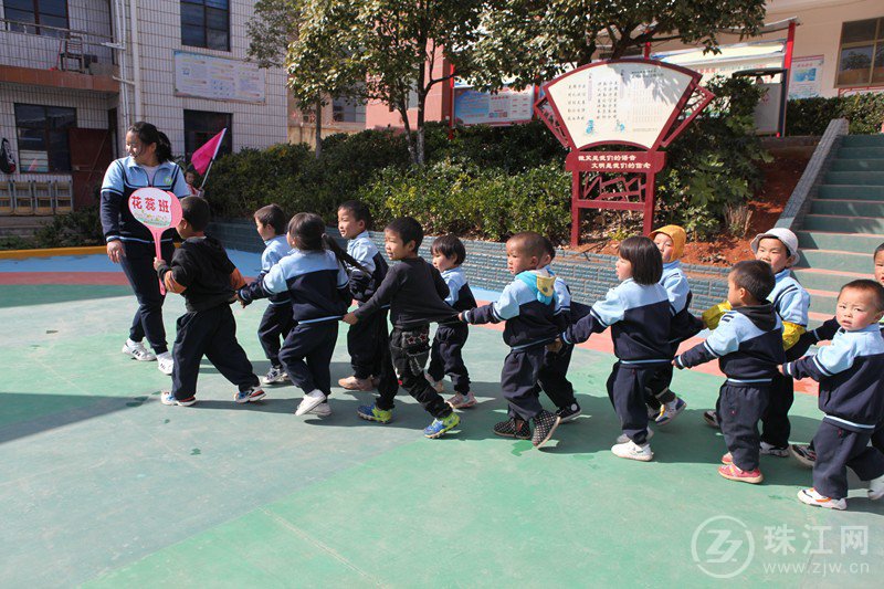 珠街街道青龙小学举行第三届体育艺术节(图6)