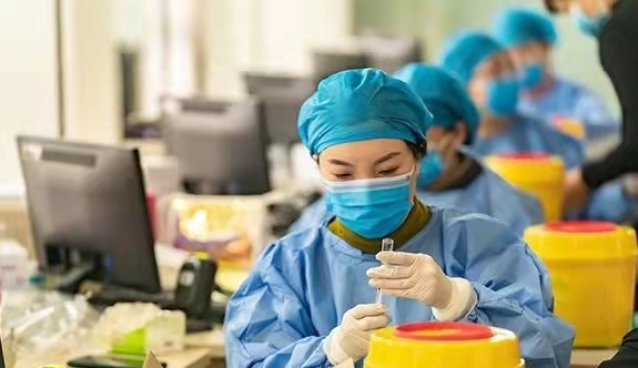 “靴子落地”医药股再受基金追捧 基金公司积极布局明年行情