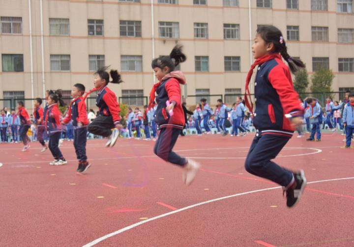 麒麟区北关小学举行2021年体育节(图7)