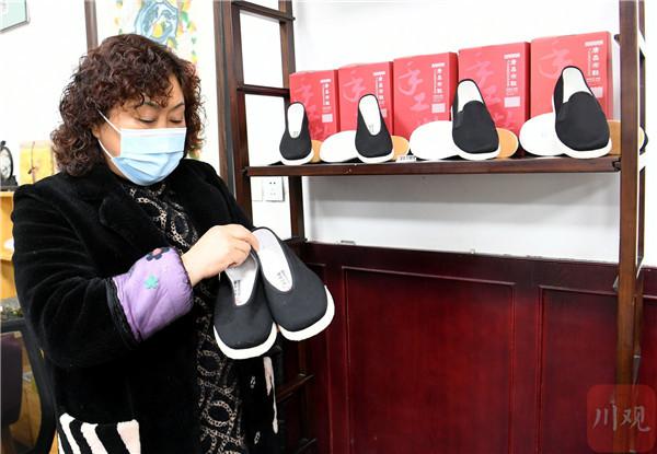 成都 伴手礼（成都伴手礼主要在哪里买）