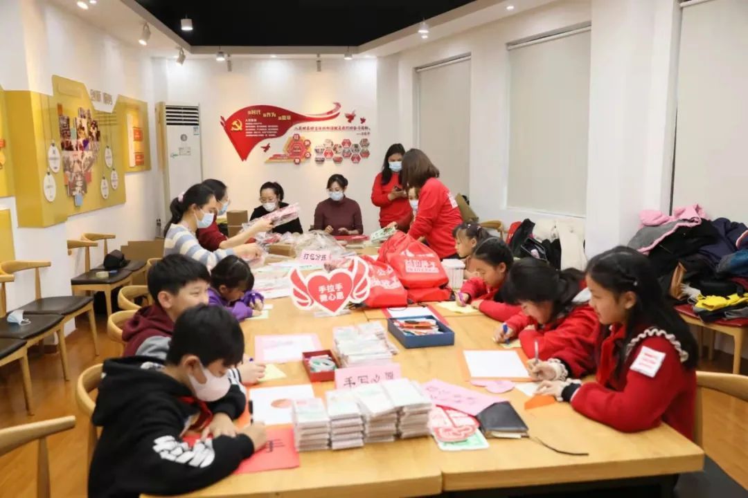 这100份特别的“新年礼物”，将从长宁发往云南……
