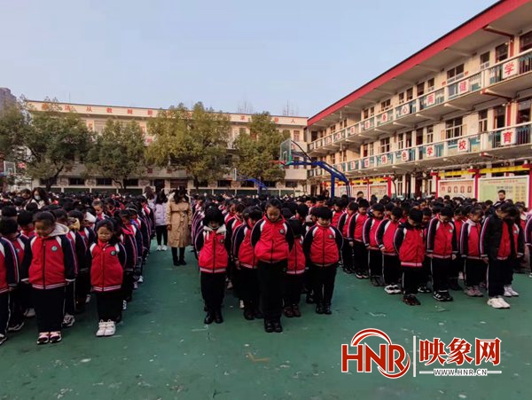 西平县第三小学“勿忘国耻 圆梦中华”活动(图2)