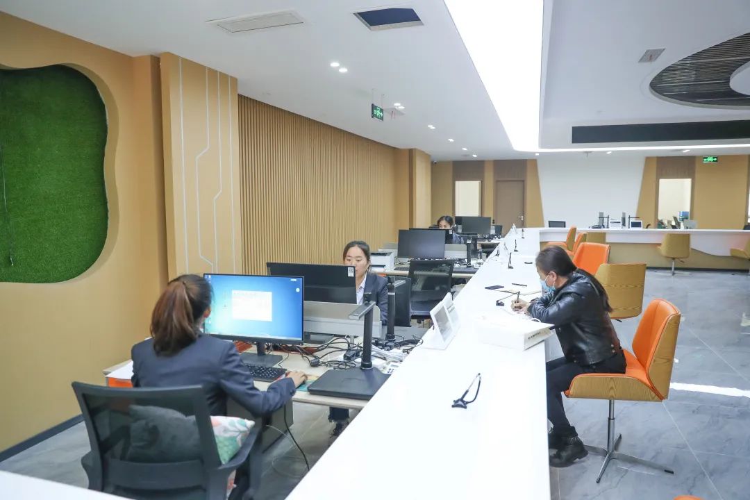 【高效落实 园区担当】济南新材料产业园区“两年突破”系列报道③服务企业夯实发展基石