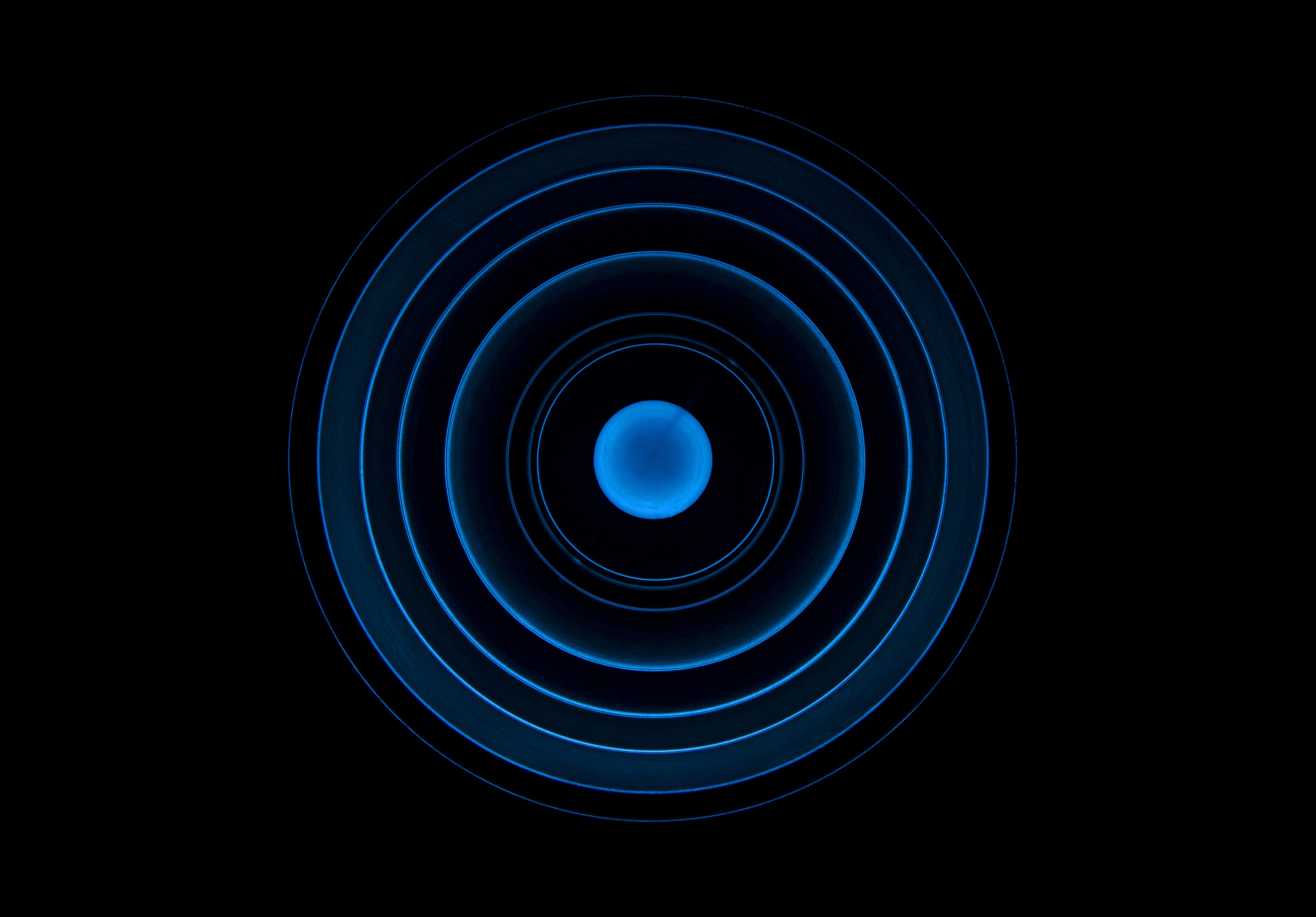 元宇宙不是“数字奶嘴”，但没有数字技术，产业元宇宙无从谈起