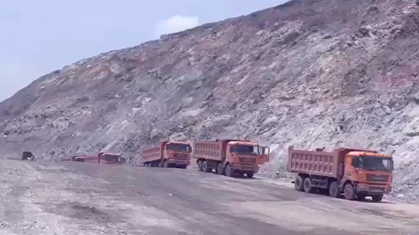 �º�Ĭ�¡����У�ȫ����Ҫ��ر��й��������У�˭���ˣ�