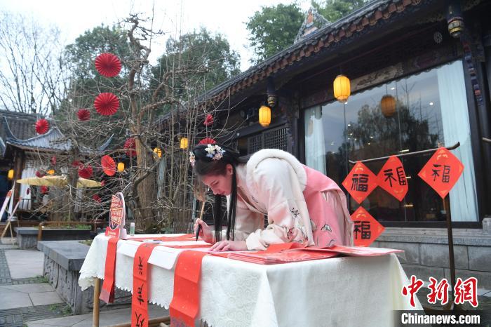 �⼮��ʿ���Ź�װ�������ͳ�й���