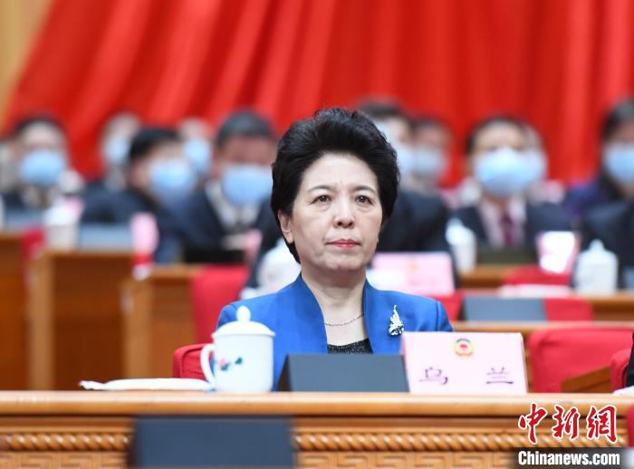 乌兰、黄兰香当选第十二届湖南省政协副主席